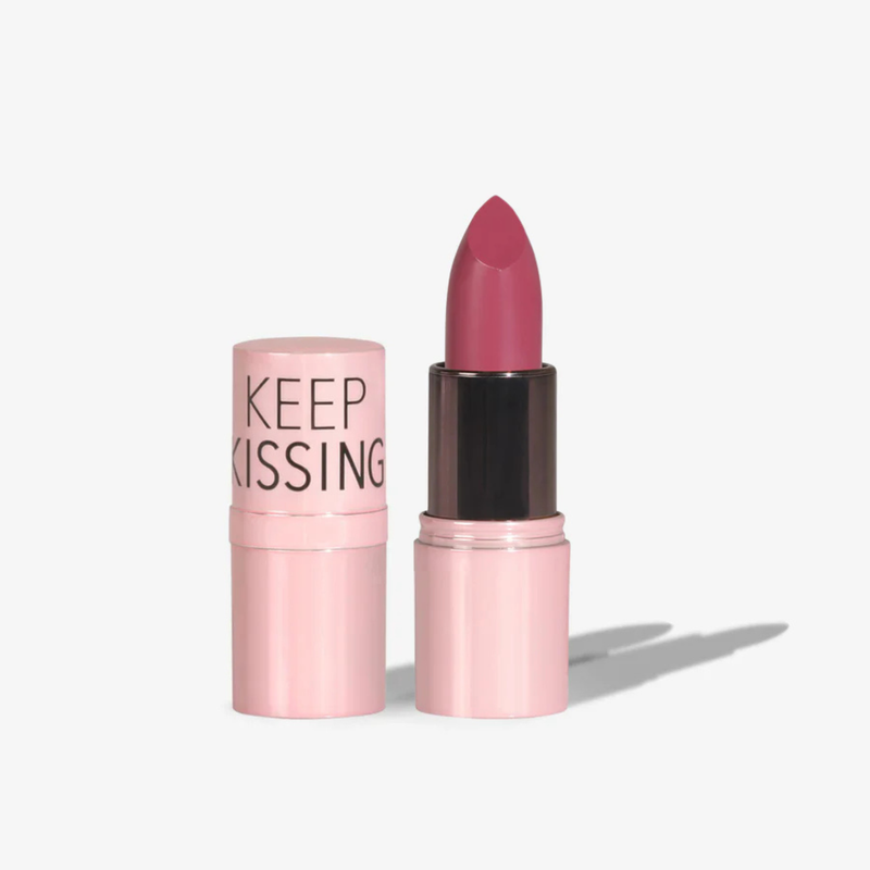 SAMOA Keep Kissing Lipstick